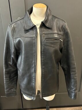 Deus Ex Machina Men's Black Leather Bomber Jacket with Zip Chest Pocket